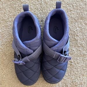 Chaco Women’s Ramble Rugged Canvas Shoe Size 8 Purple